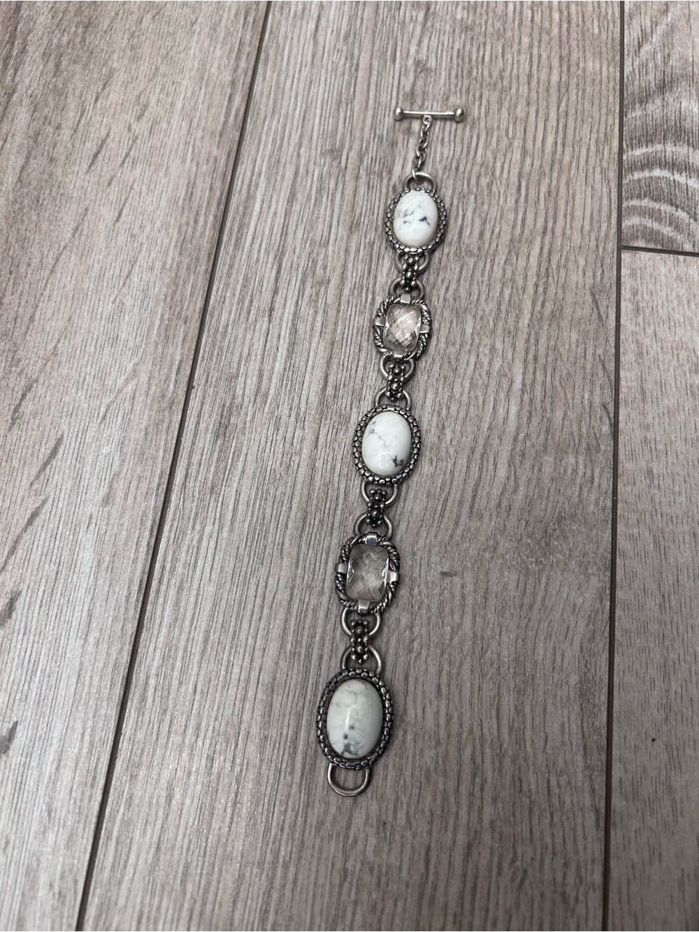 Michael Dawkins Sterling Silver Bracelet with White Marbled Gray Speckled Stones